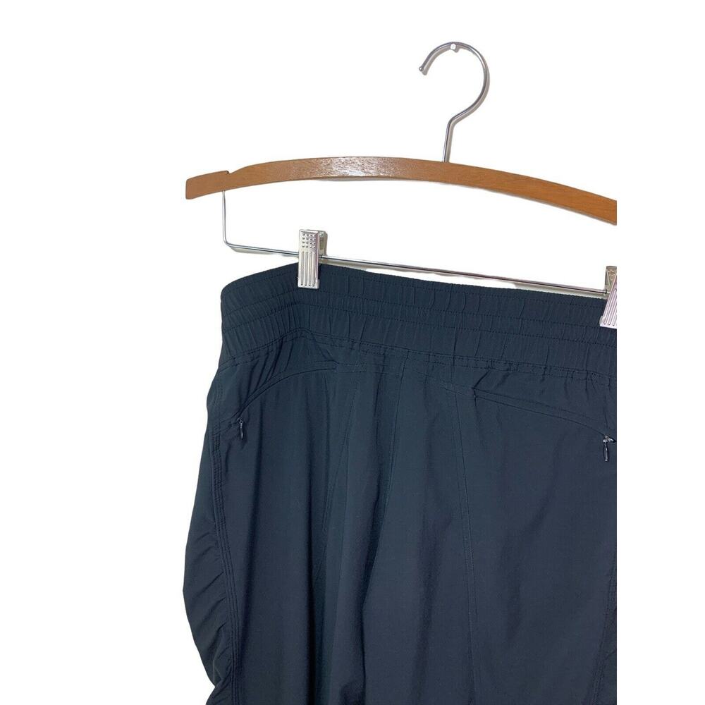 Lululemon Women's In The Flow 6 Leggings Crop Pants Seamless Black Geo Soul - Picture 6 of 9